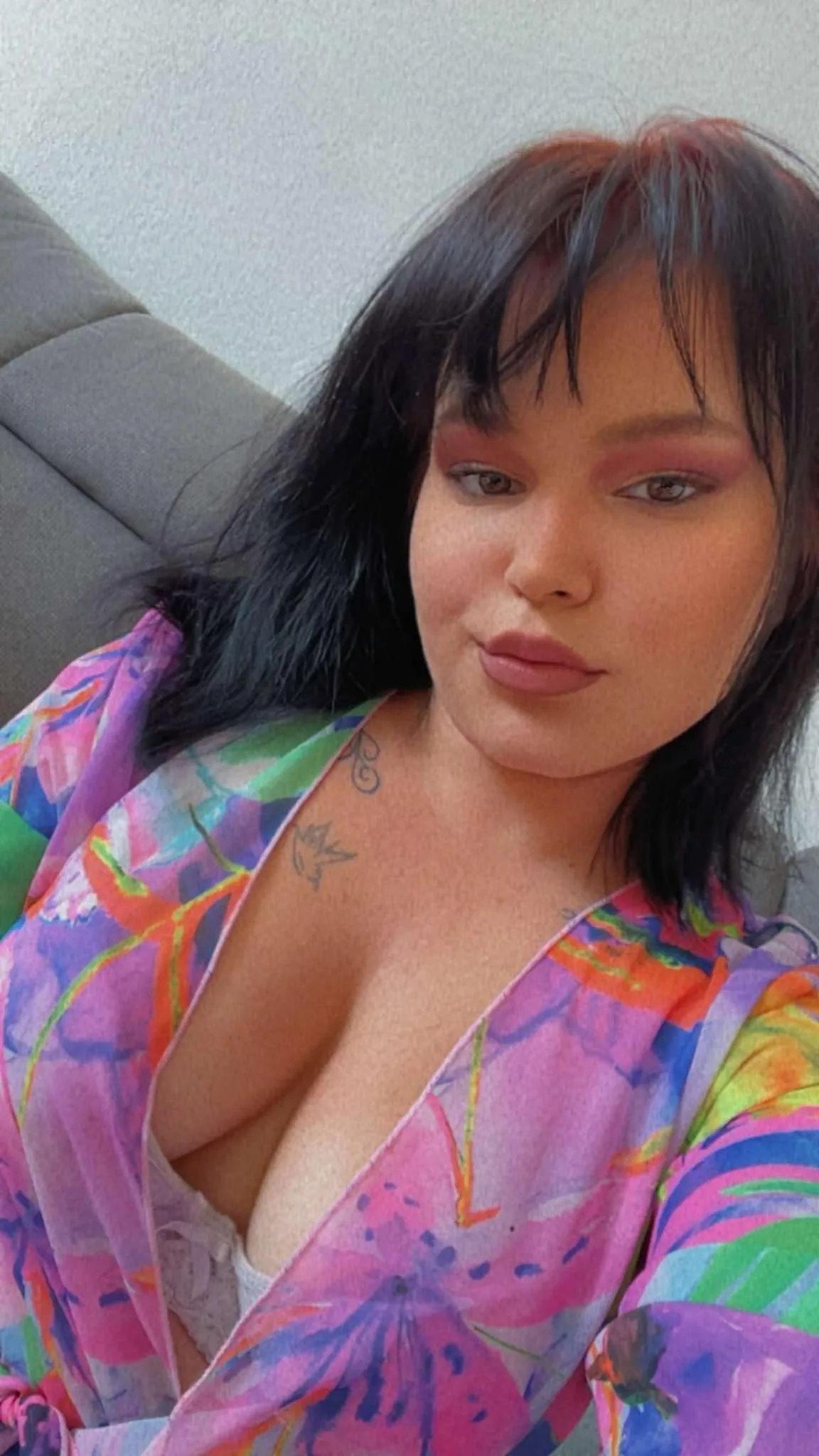 Alba escort Southampton